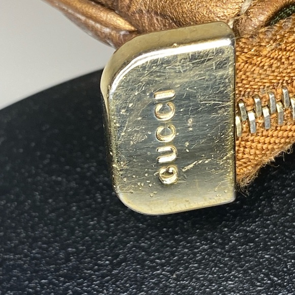 56. Gucci Gold Metallic Key Pouch sima coin case interlocking GG Made in Italy - Picture 7 of 10